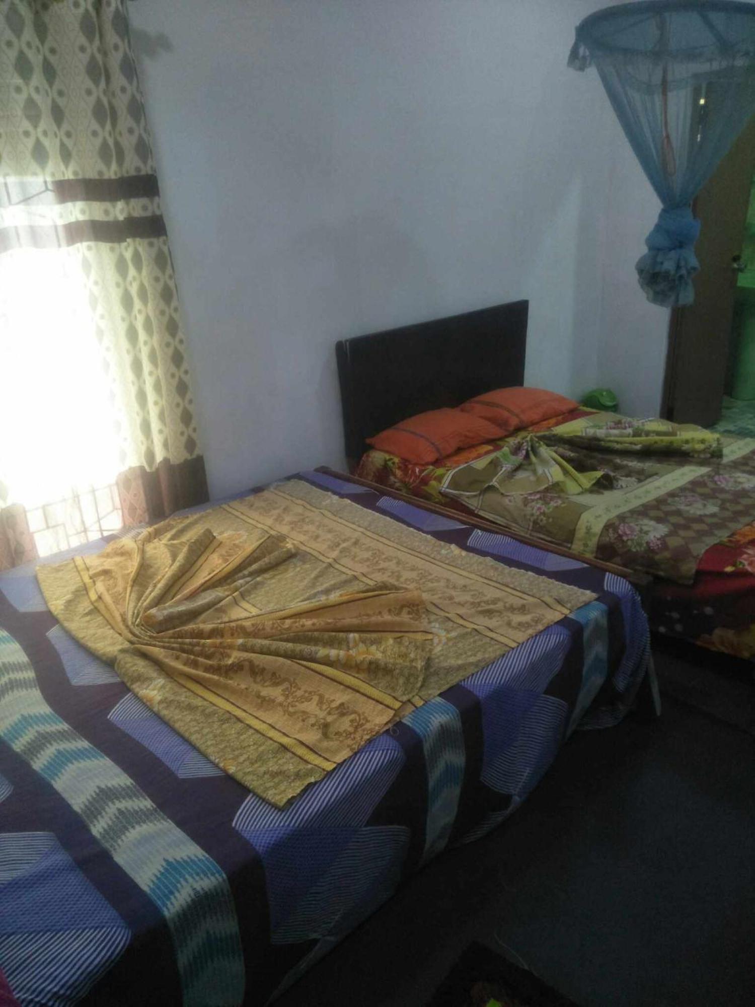 Hotel Bathiya Tourist Guest Anurâdhapura Extérieur photo